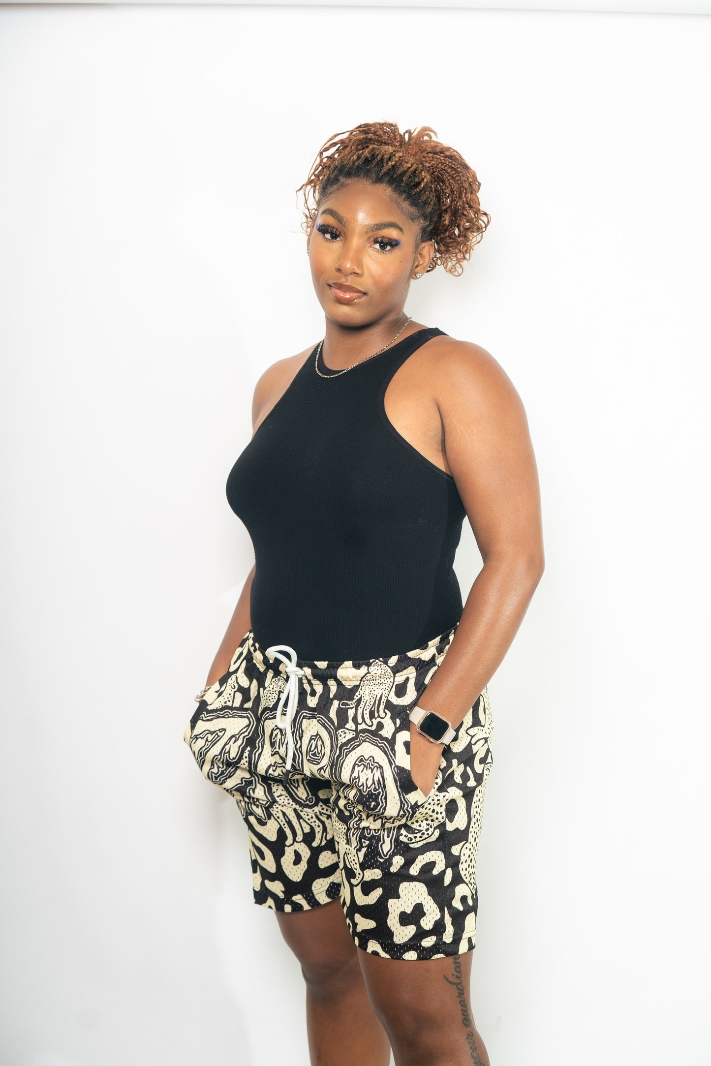 Jag-Printed Shorts